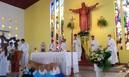 Neopresbíteros verbitas celebraron su primera Eucaristía con sus parroquias de origen