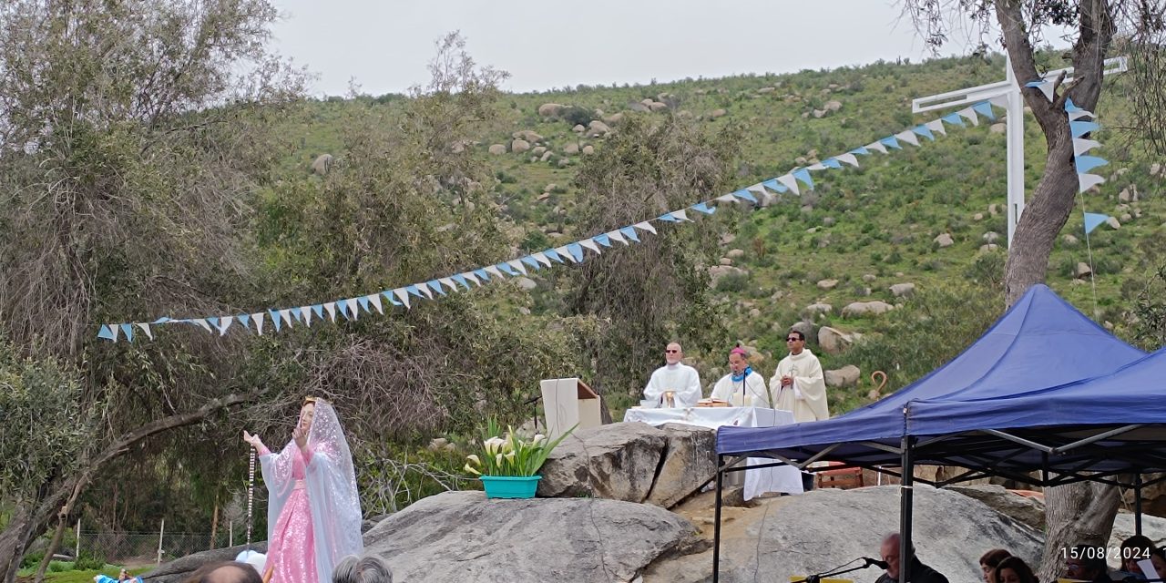 Celebración de la fiesta patronal de la Virgen del Tránsito en Parroquia Canela Baja