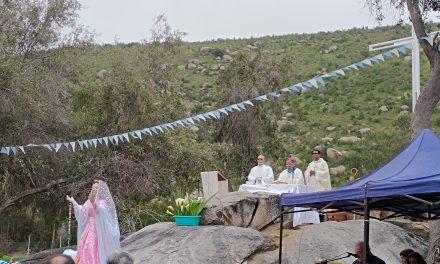 Celebración de la fiesta patronal de la Virgen del Tránsito en Parroquia Canela Baja